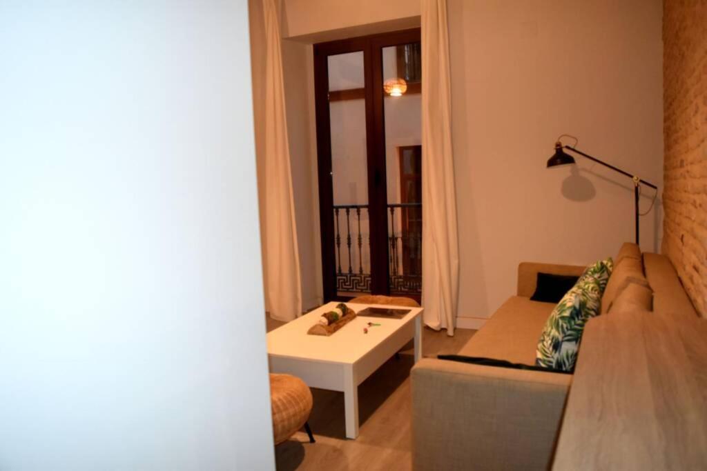 Alleanza, Balcon De La Maestranza Séville Extérieur photo